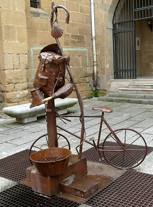 Une sculpture à Santo Domingo de la Calzada