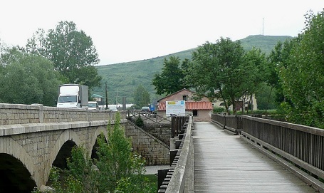 Pont sur le río Tirón