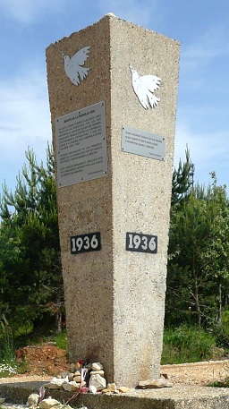 Un monument commémore la guerre civile de 1936