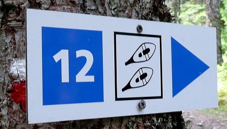 Panneau indicateur de la piste 12