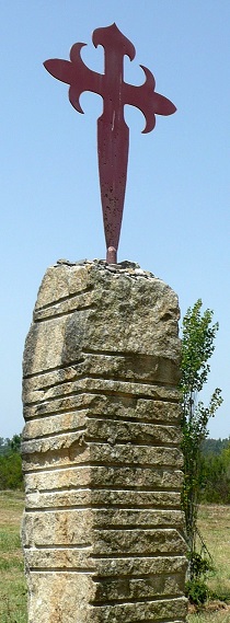 Croix de Saint-Jacques devant le Parque empresarial A Madelena